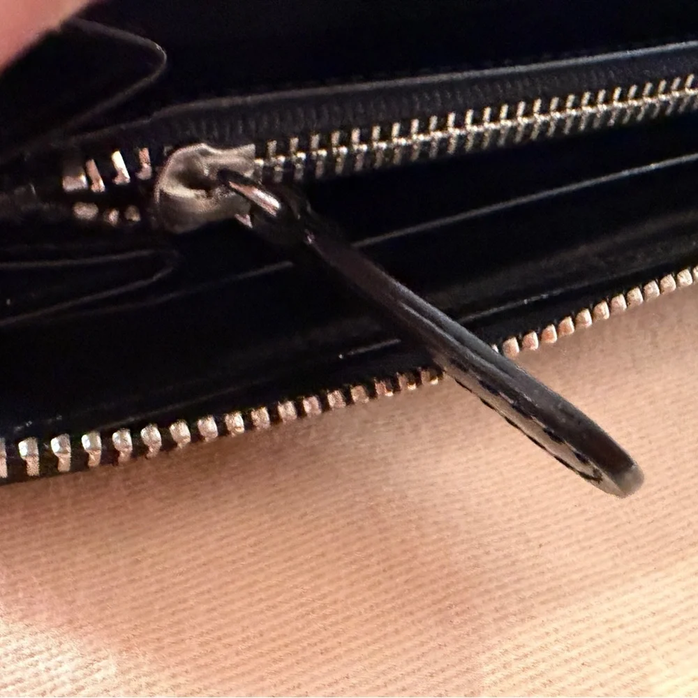 Anya Hindmarch London Black Leather Zip Around Wallet 7.5” Continental Designer
